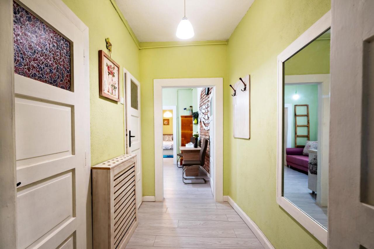 Sunrise Republicii Apartment Brasov Exterior photo